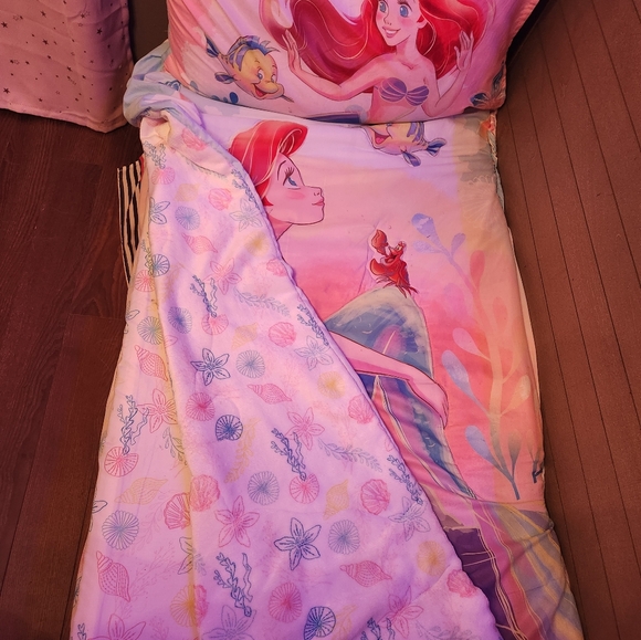 bedding the little mermaid - Picture 1 of 3